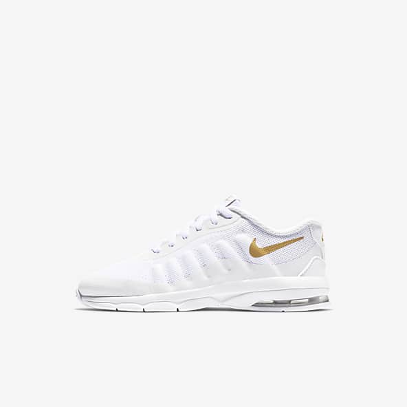 Nike air max invigor white gold top